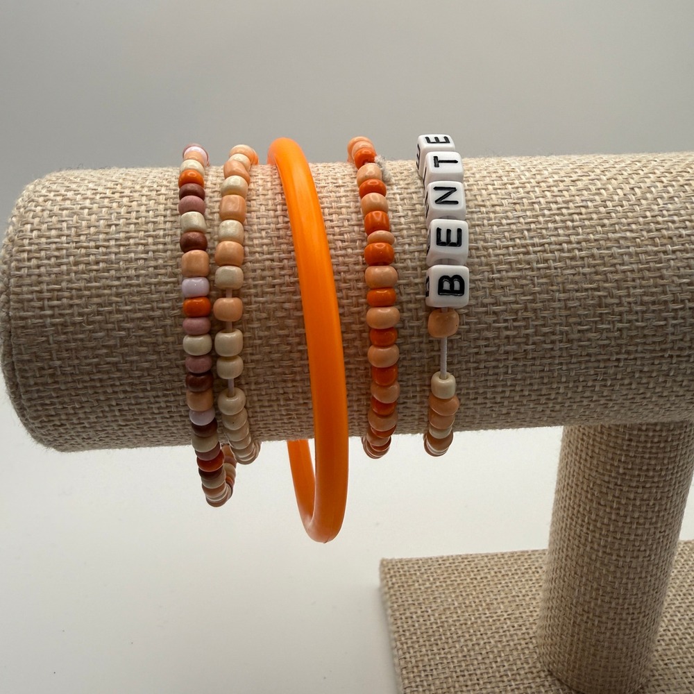 Kidcore OS Orange Bracelet Set‎ 5pc Beaded Stretch Bangle BENTE Letter Beads - Picture 2 of 4